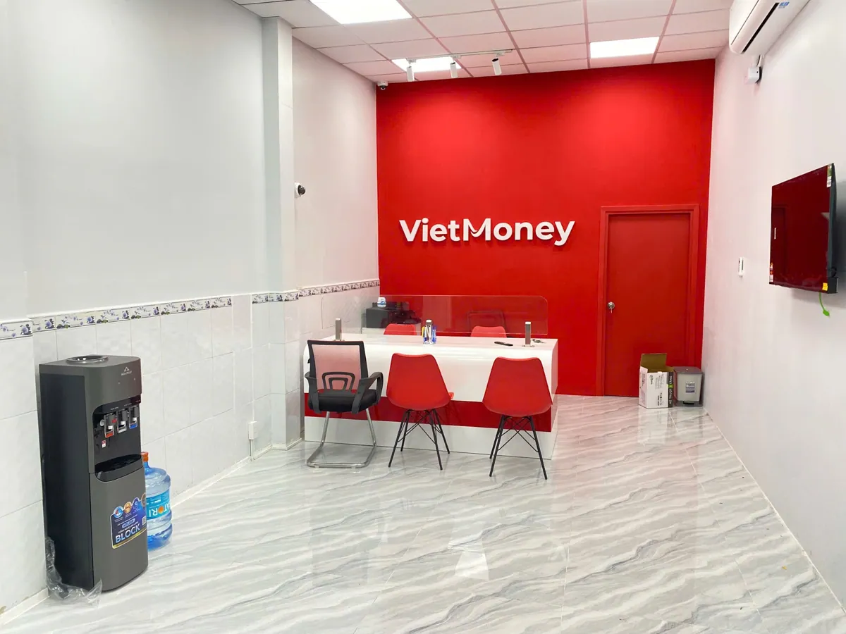 VietMoney – Phan Văn Hớn, Phường Đông Hưng Thuận – ảnh 3
